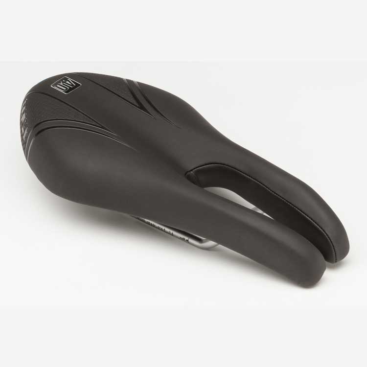 ISM PL.1.1 サドル 40 ブラック ISM PL 1.1 Saddle Black - 40 – all3sports